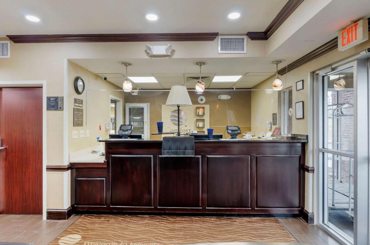 Comfort Inn & Suites Hillsville I-77 Exteriör bild