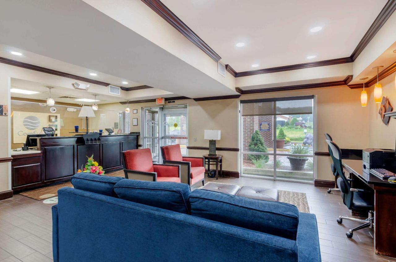 Comfort Inn & Suites Hillsville I-77 Exteriör bild