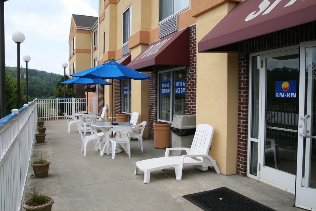 Comfort Inn & Suites Hillsville I-77 Exteriör bild