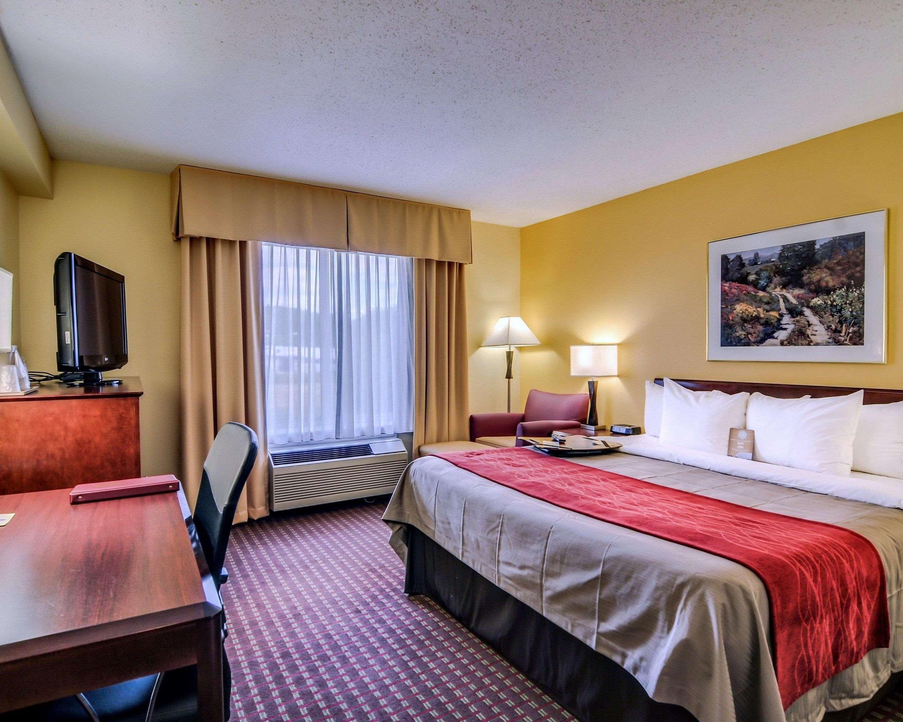 Comfort Inn & Suites Hillsville I-77 Exteriör bild