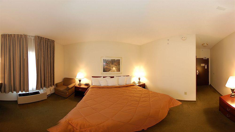 Comfort Inn & Suites Hillsville I-77 Exteriör bild